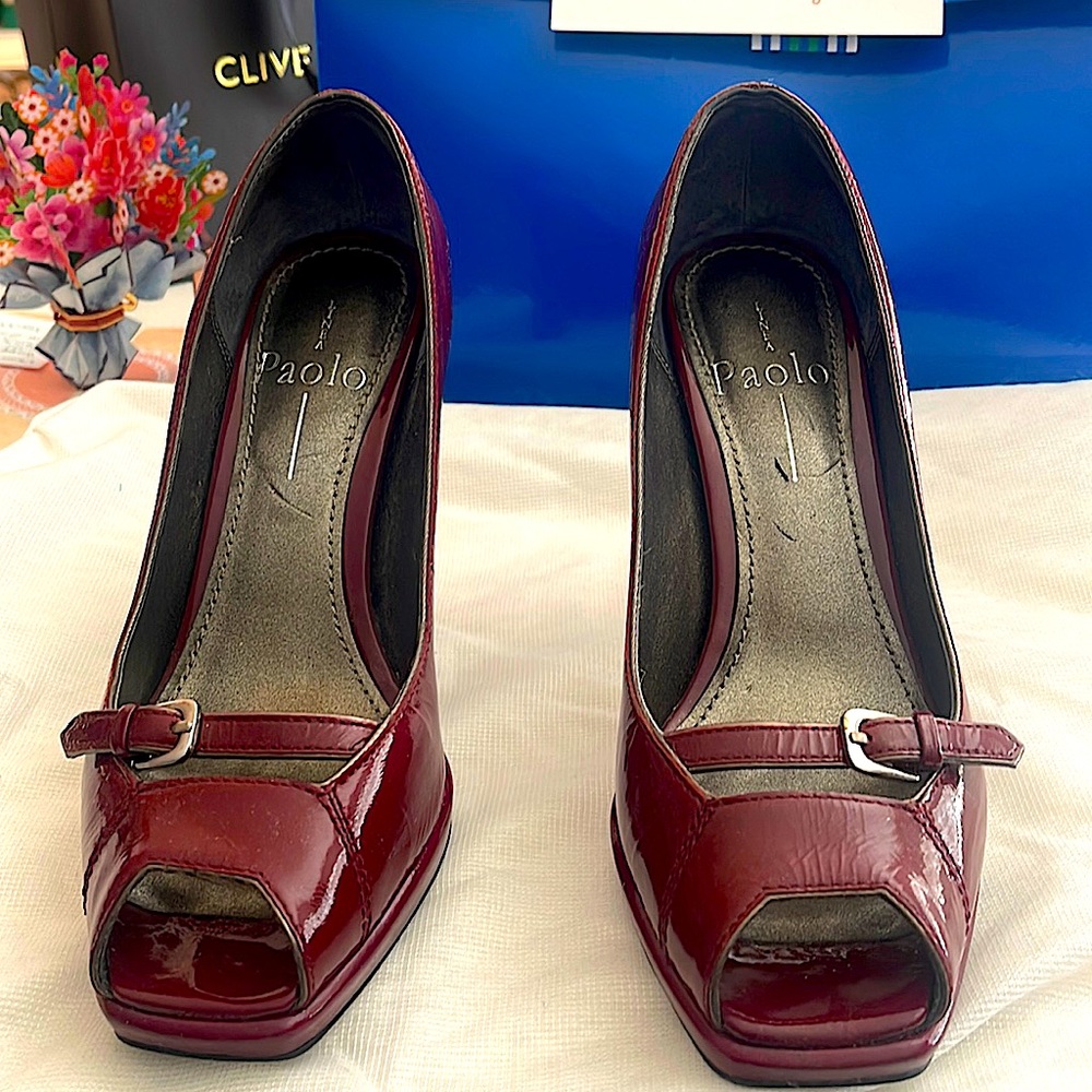 Red patent shoes, square toe/ only one scuff on left heel - barely worn